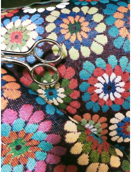 Tela de tapiz gobelino crochet ganchillo flores en 280
