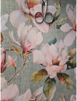 Tela Loneta con estampado de magnolias