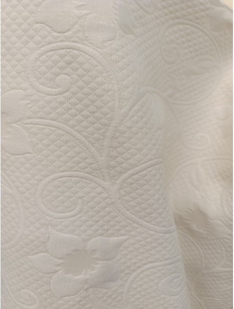 Tela  Jacquard blanco roto en 280 flores