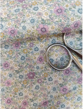 Tela de algodón estampado flores malvas