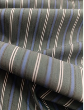 Tela de algodón estampado rayas verdes y azules, camisas