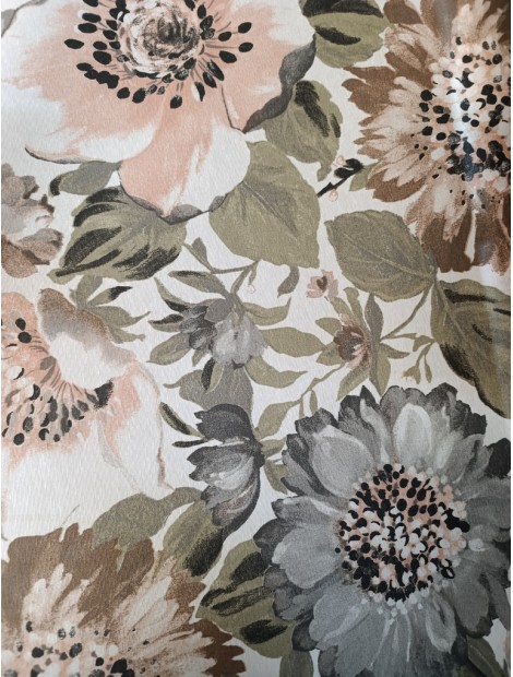 Mantel resinado , teflón , flores grises y rosas