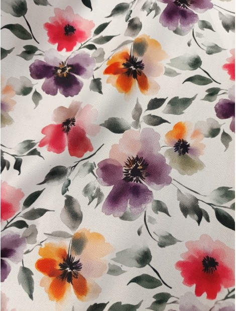 Tela para Mantel flores moradas, anti manchas