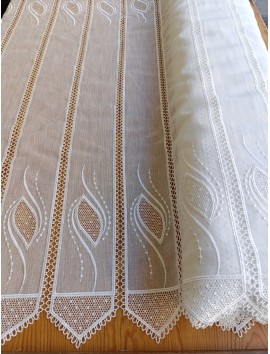 Visillo holandes, tendinas bordadas, en 150 de largo