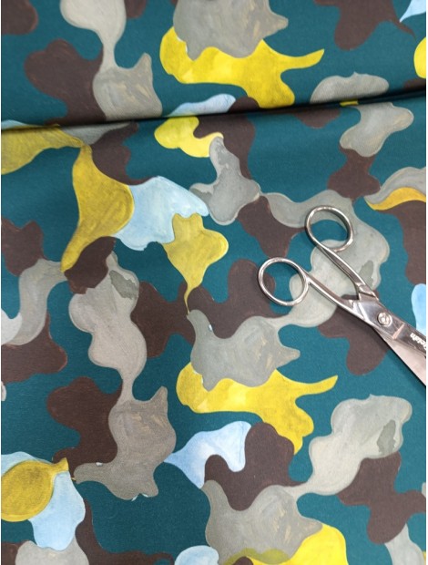 Tela crepe bielastico estampado militar